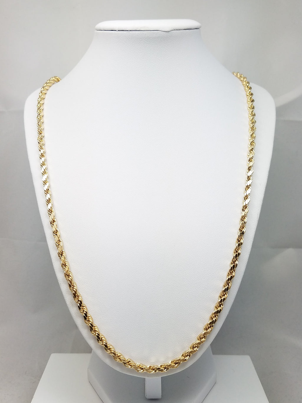 Classic 26" 14k Yellow Gold Hollow Diamond Cut Rope Chain Necklace