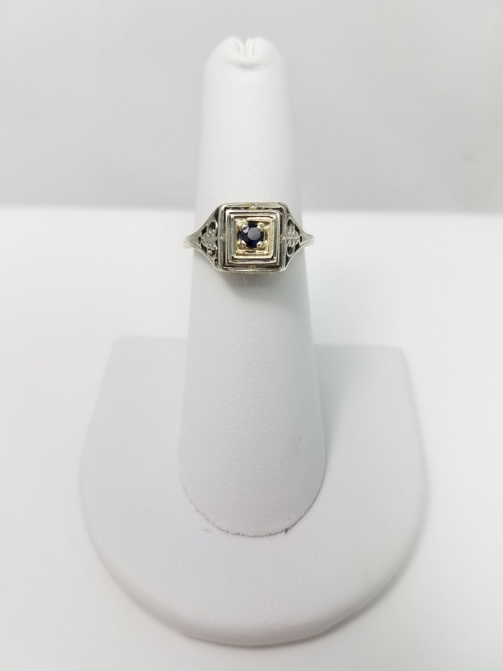 Art Deco 1930s 18k White Gold Sapphire Engagement Ring