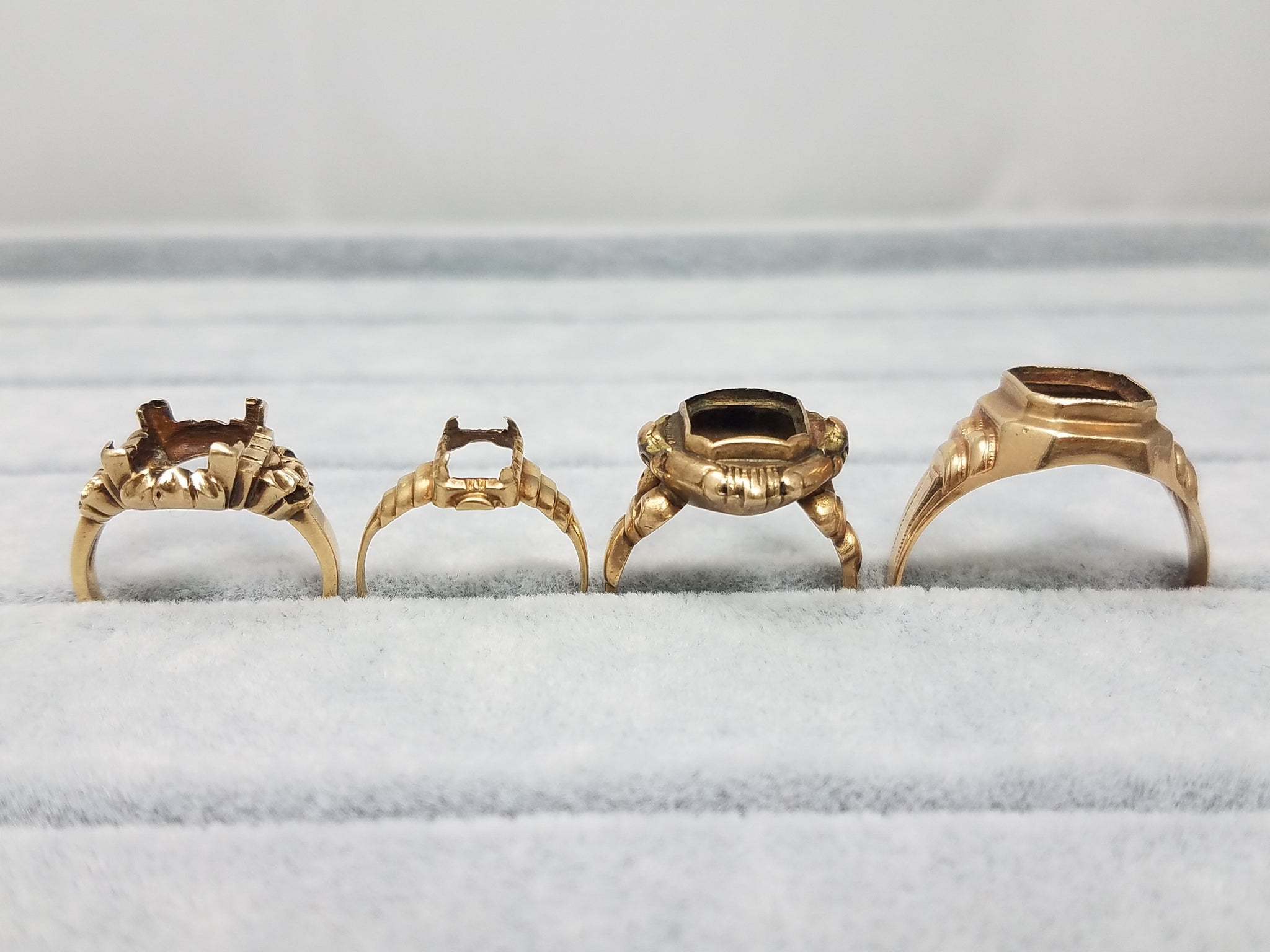 Four Vintage 10k Yellow Gold Ring Mounts To Restore