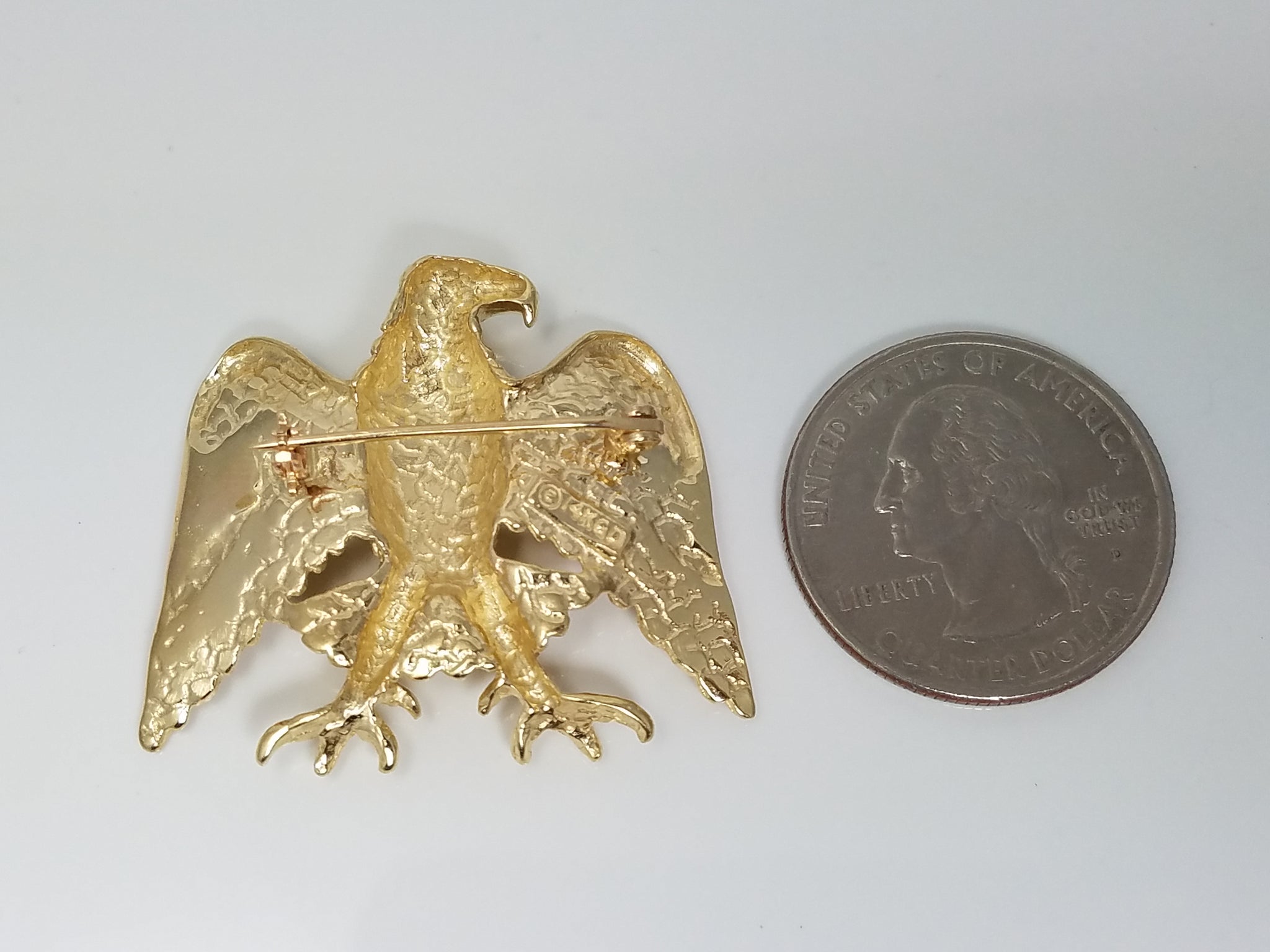 Majestic 14k Yellow Gold Eagle Brooch Pin