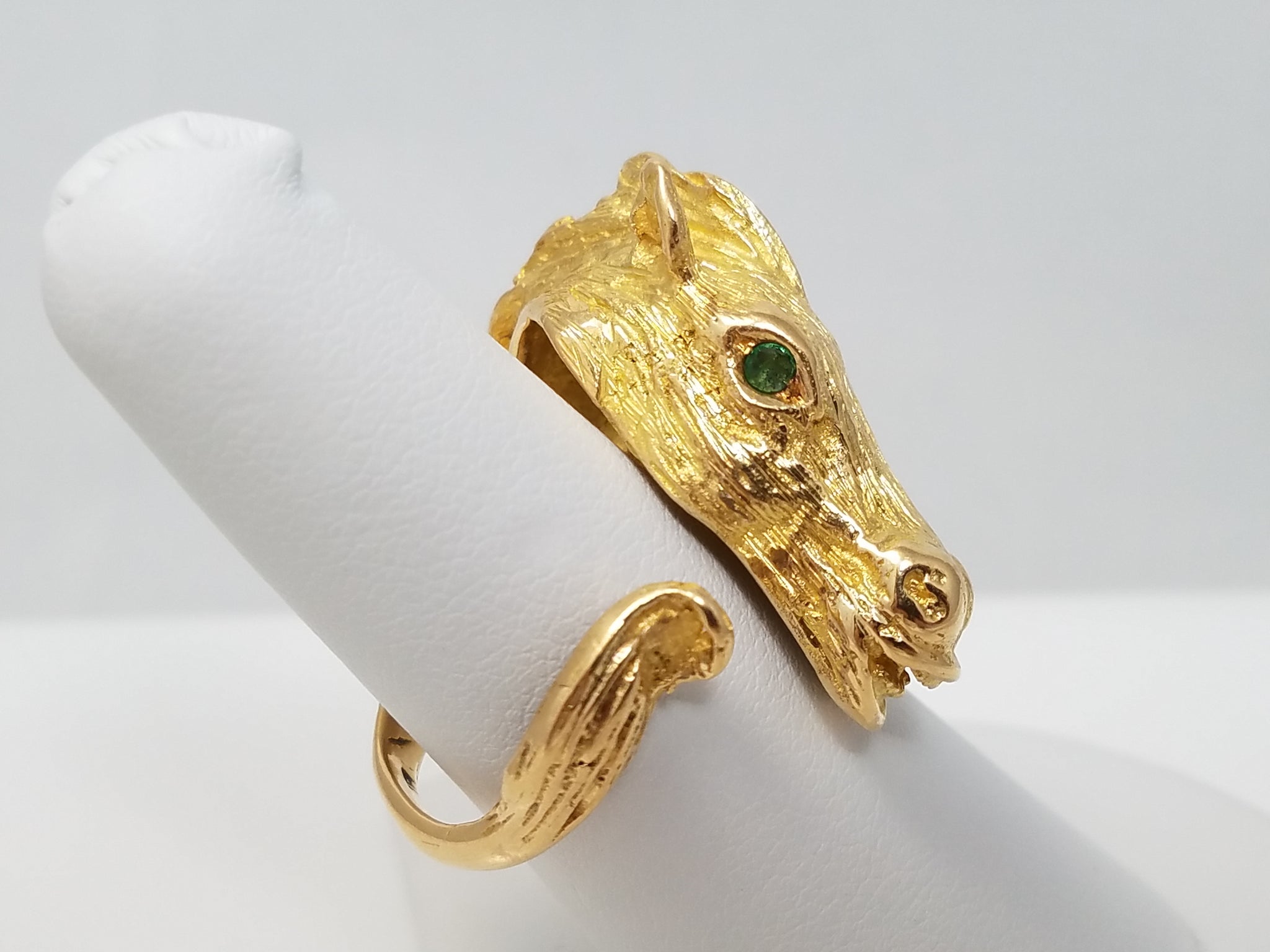 18k Yellow Gold Vintage Large Horse Head Ring