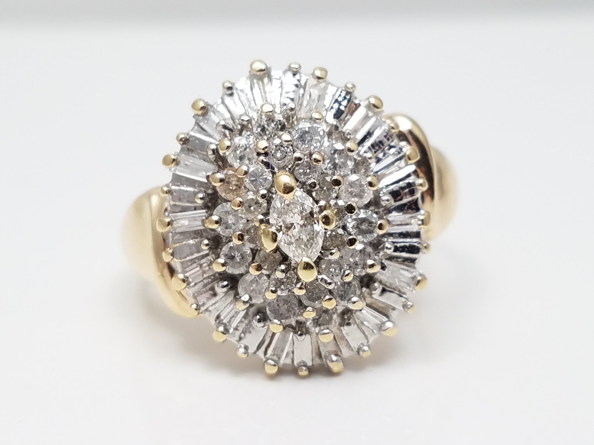 Sparkling 1/2ctw Natural Diamond 10k Yellow Gold Cluster Ring
