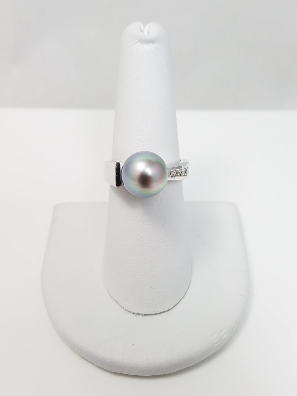 Vogue Modern 14k White Gold 10.5mm Tahitian Pearl Natural Diamond Ring