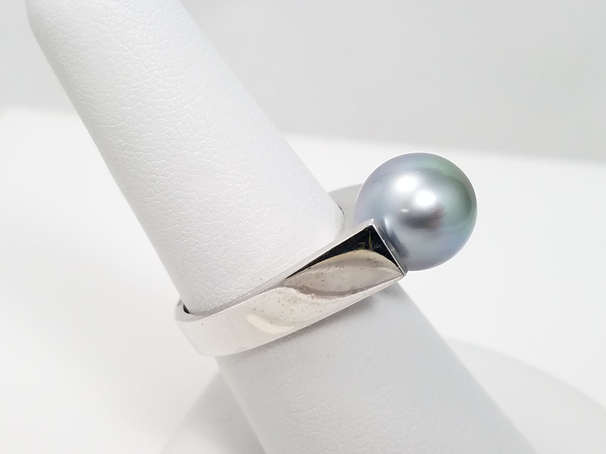 Vogue Modern 14k White Gold 10.5mm Tahitian Pearl Natural Diamond Ring