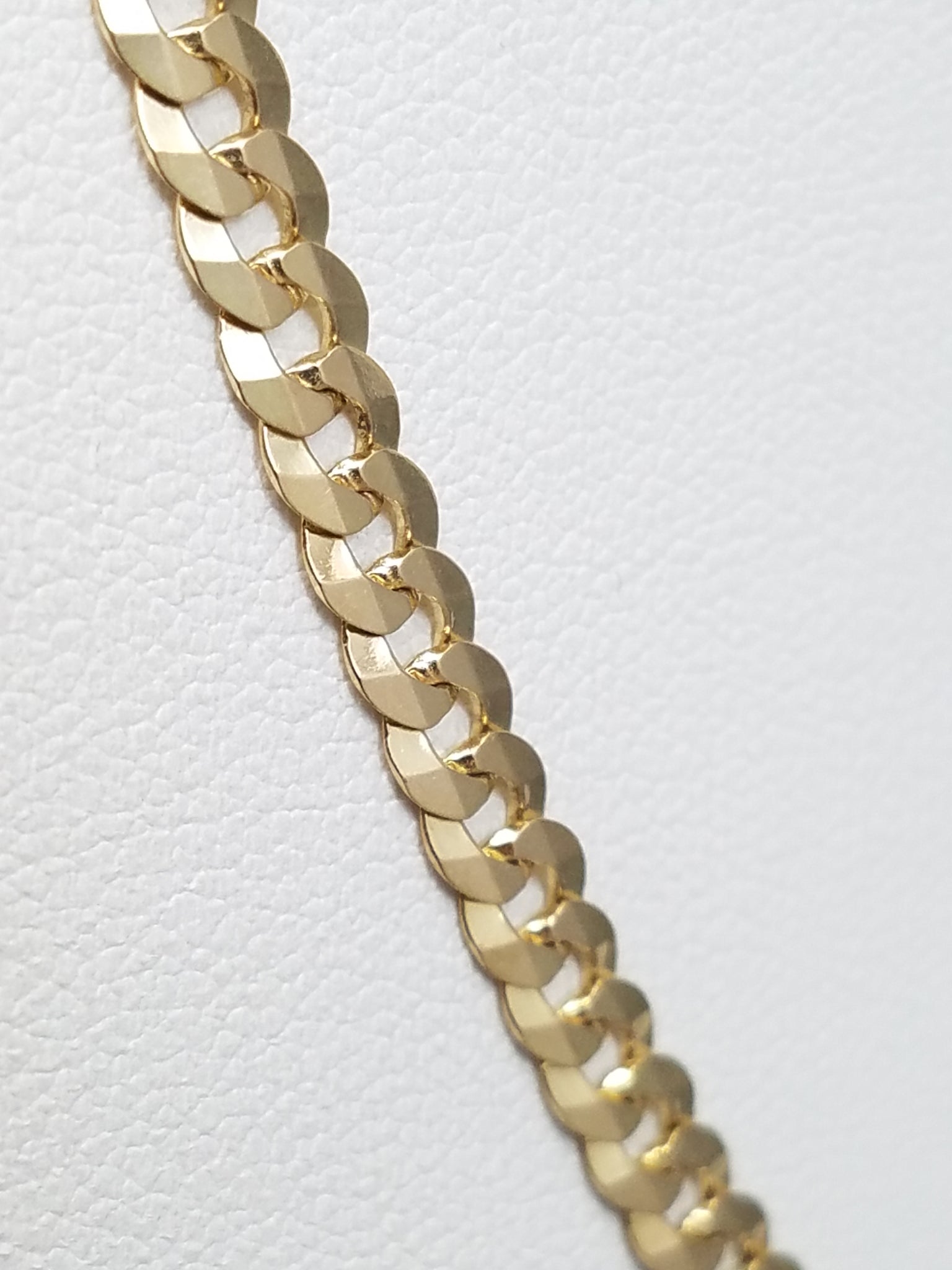 4.2mm/17.5" Curb Link Necklace in 10k Yellow Gold
