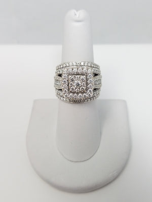 Chic 10k White Gold 3ctw Natural Diamond Engagement Ring