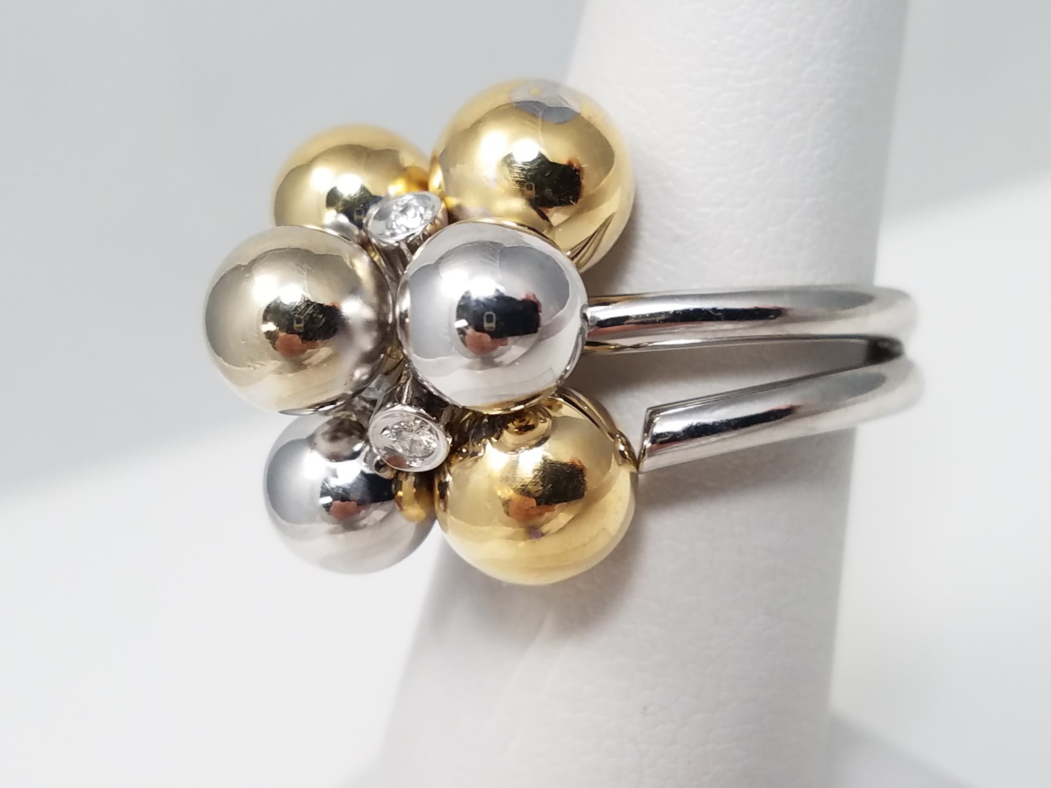 $5,900 Retail: Bibigi 18k Two-Tone Gold Natural Diamond Bubbles Cocktail Ring