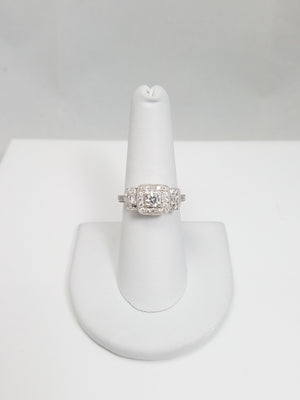 Elegant 1ctw Diamond 14k White Gold Engagement Ring