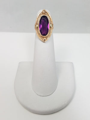 Vintage 10k Yellow Gold Purple Man Made Gemstone Ring