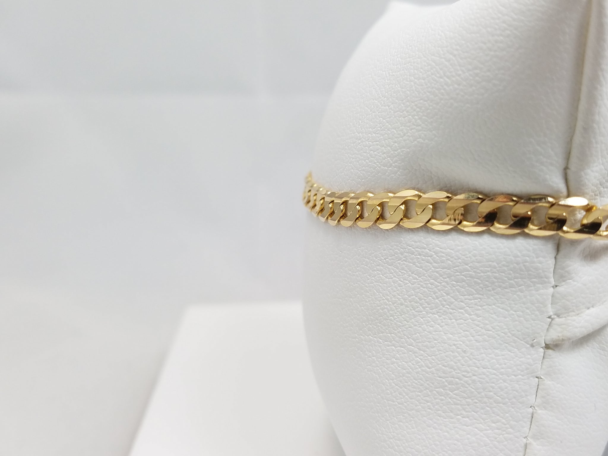 Classic 7.5" Solid 14k Yellow Gold Concave Curb Link Bracelet Italy