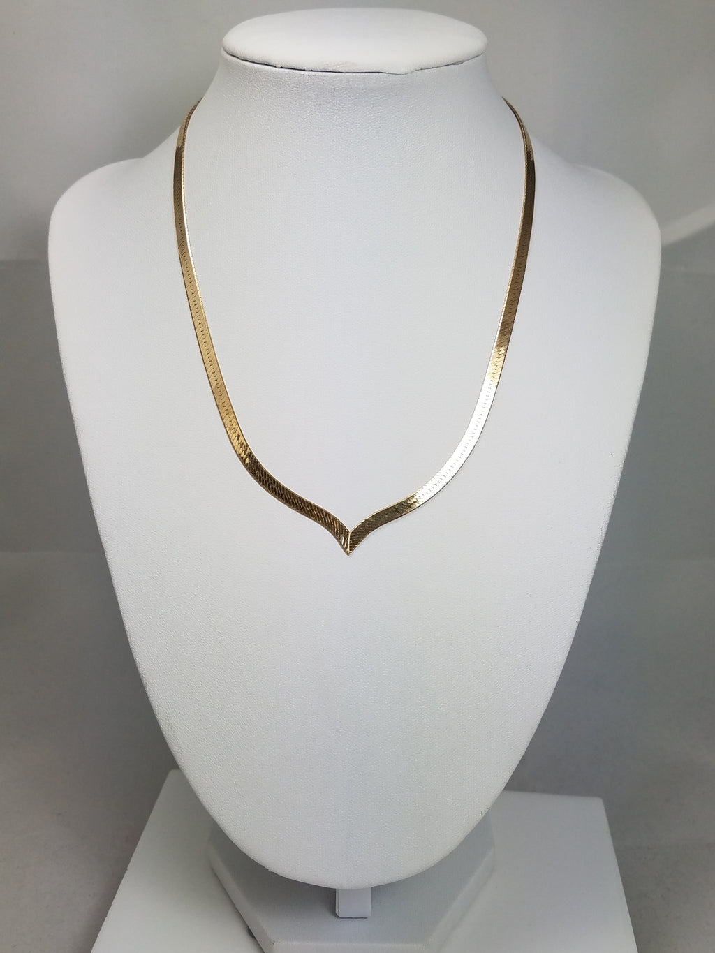 Classic 16" 14k Solid Yellow Gold Herringbone Chain Necklace Italy