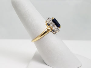 Captivating 14k Yellow Gold Synthetic Sapphire Natural Diamond Rin