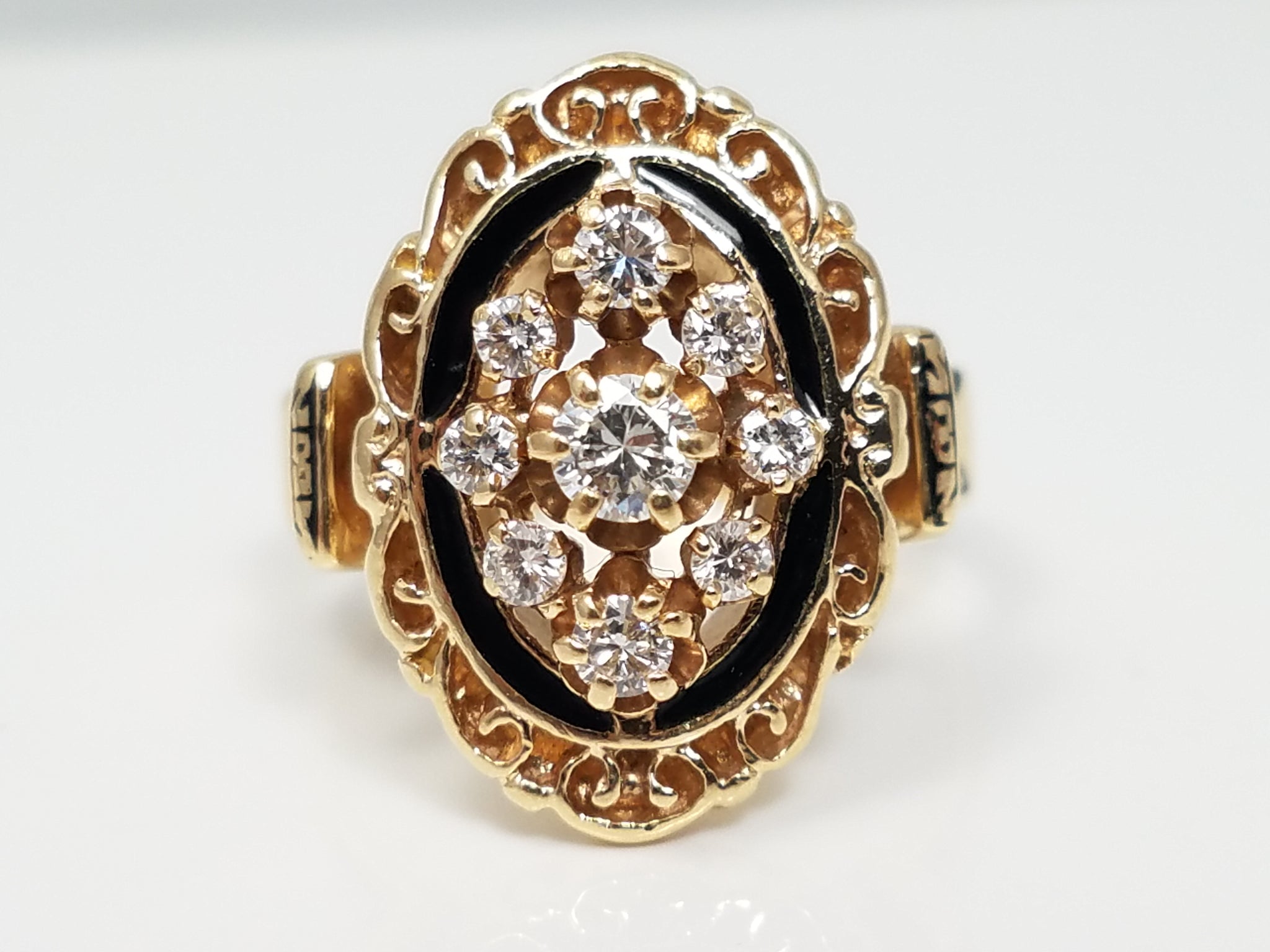 Vintage 14k Yellow Gold Natural Diamond Ring