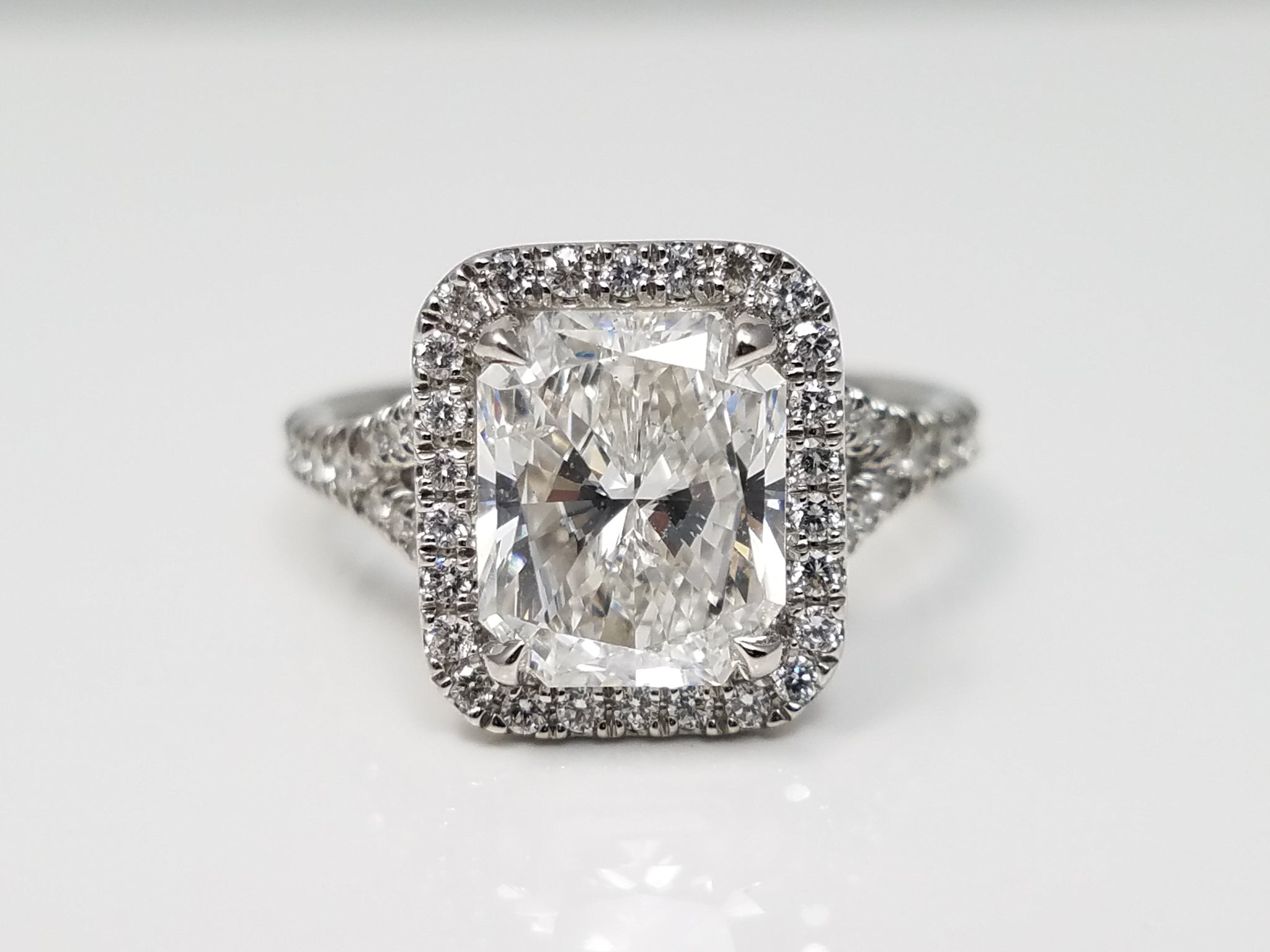 New! GIA 3.00ct F-SI2 Natural Diamond Platinum Engagement Ring