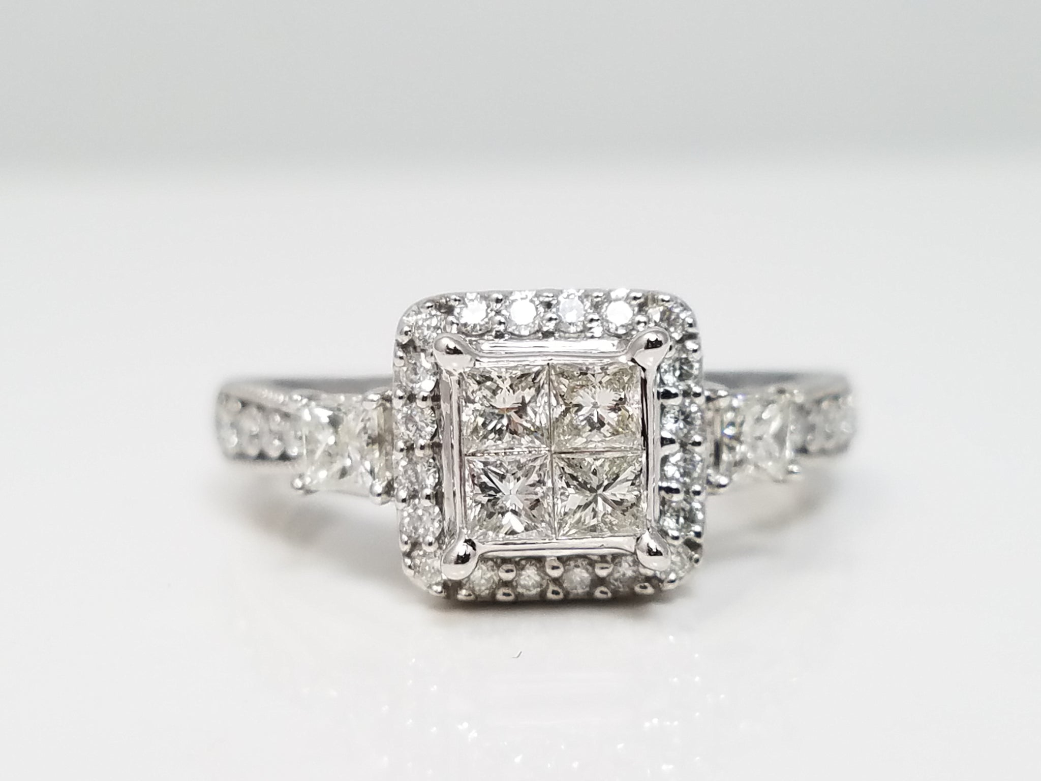 Elegant 10k White Gold Natural Diamond Engagement Ring