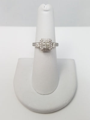 Elegant 10k White Gold Natural Diamond Engagement Ring