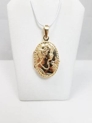 Repousse Cameo 14k Yellow Gold Locket