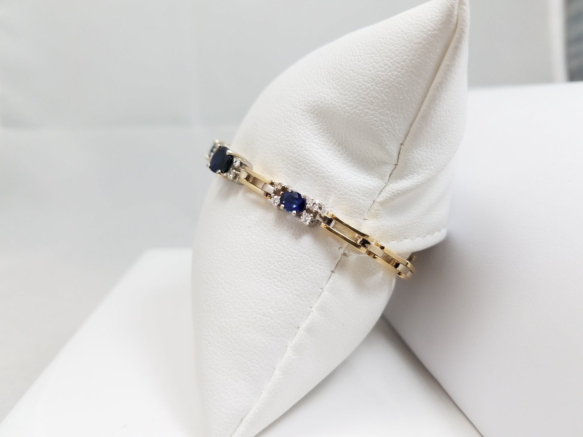 Dynamic 7" 14k Yellow Gold 3ctw Natural Sapphire Diamond Custom Bracelet