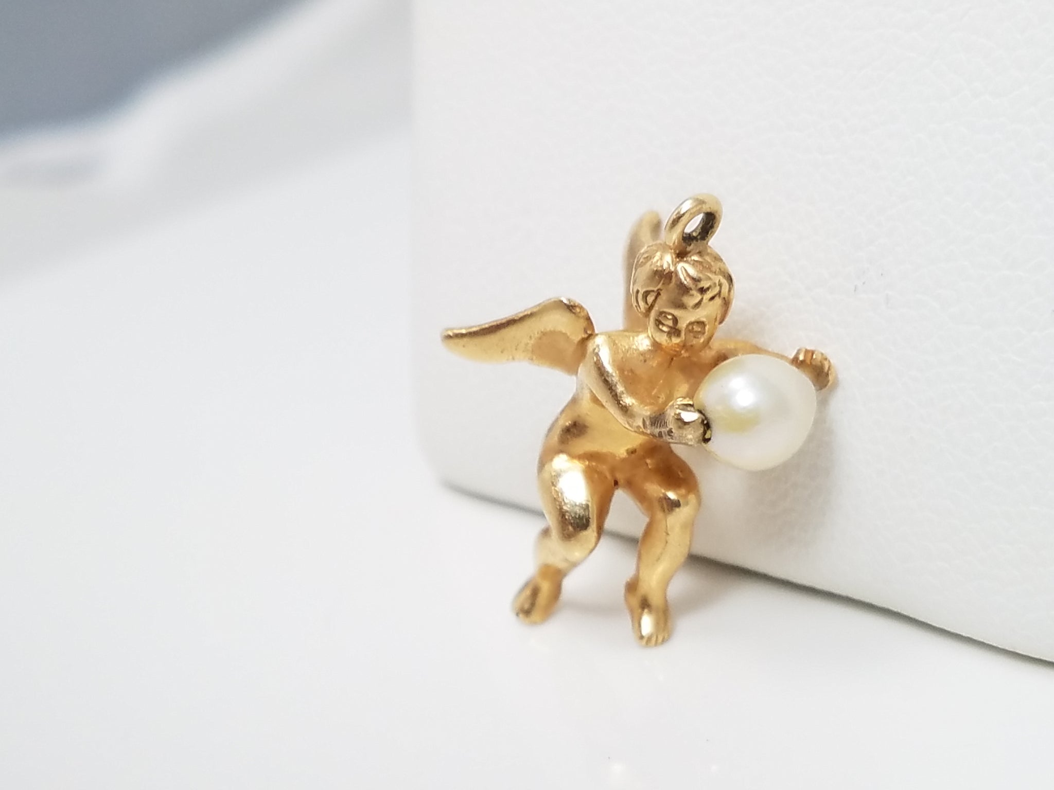 Cute 14k Yellow Gold Solid 3D Cherub Cultured Pearl Pendant