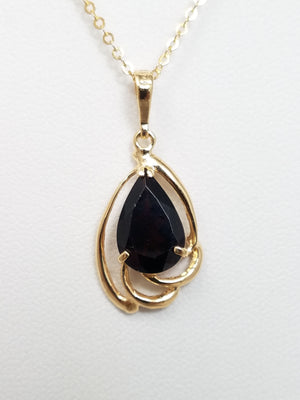 Classy 16" 14k Yellow Gold Natural Garnet Pendant Necklace