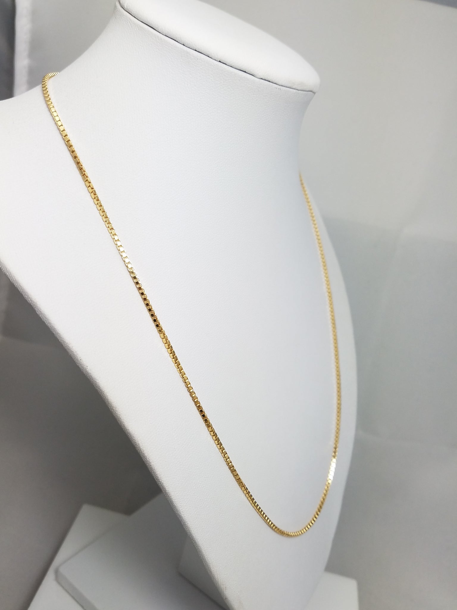 Classic 18k Yellow Gold Solid Box Link 20" Necklace