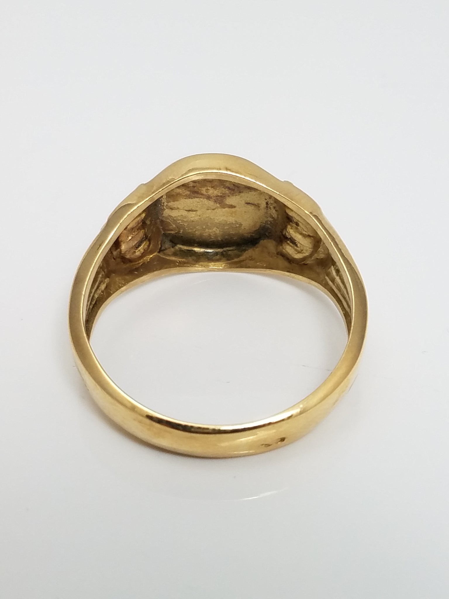 Vintage 18k Yellow Gold Signet Ring