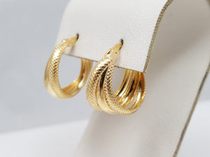 18k Yellow Gold Hollow Hoop Earrings