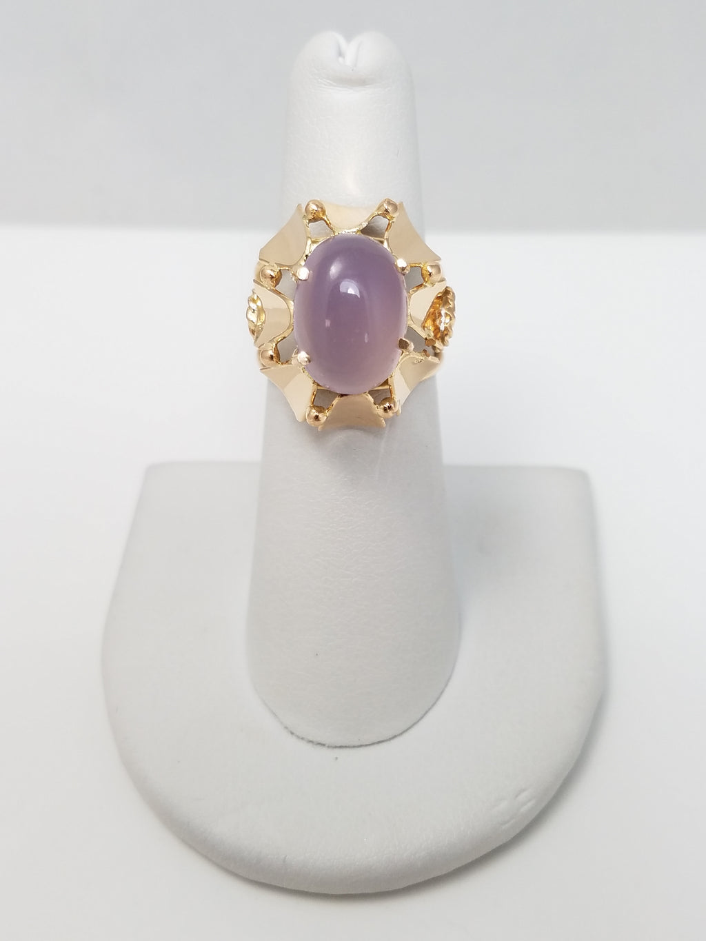 Mesmerizing Vintage 14k Gold Chalcedony Ring