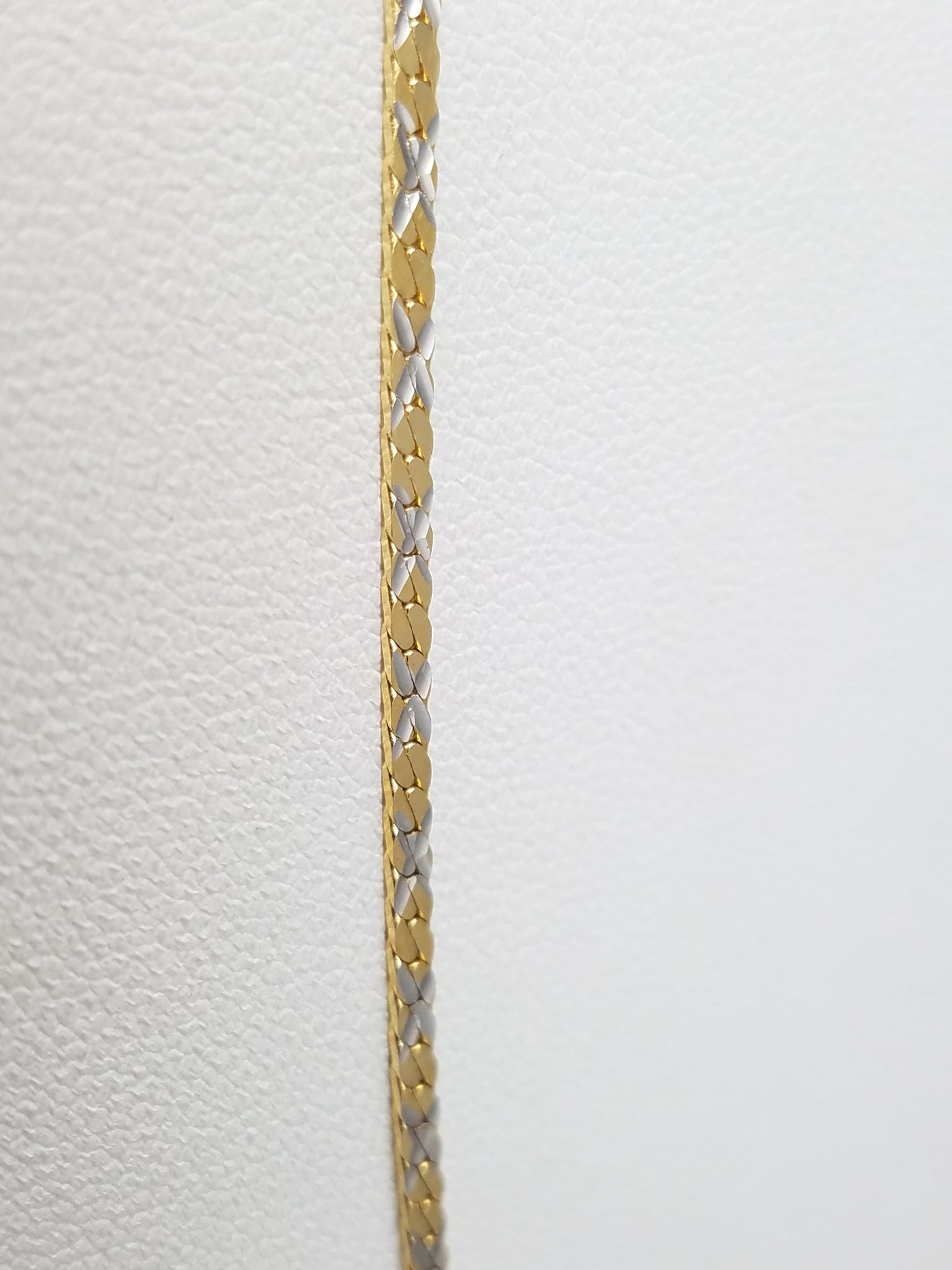 Stylish 20" Solid 18k Two Tone Gold Diamond Cut Herringbone Chain