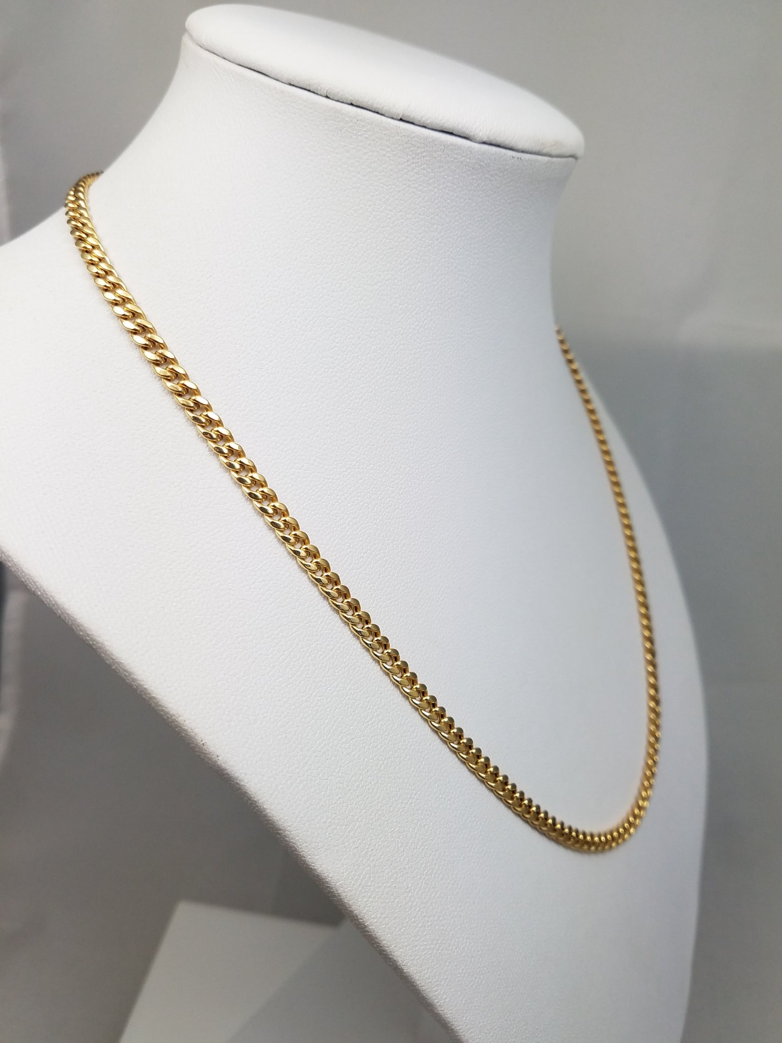 Sturdy New 18" 10k Yellow Gold Hollow Curb Link Chain Necklace