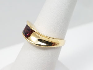 Chic 14k Yellow Gold Natural Garnet Custom Ring