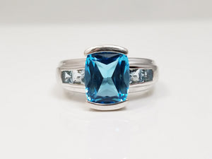 Elegant 14k White Gold Natural Blue Topaz Custom Ring