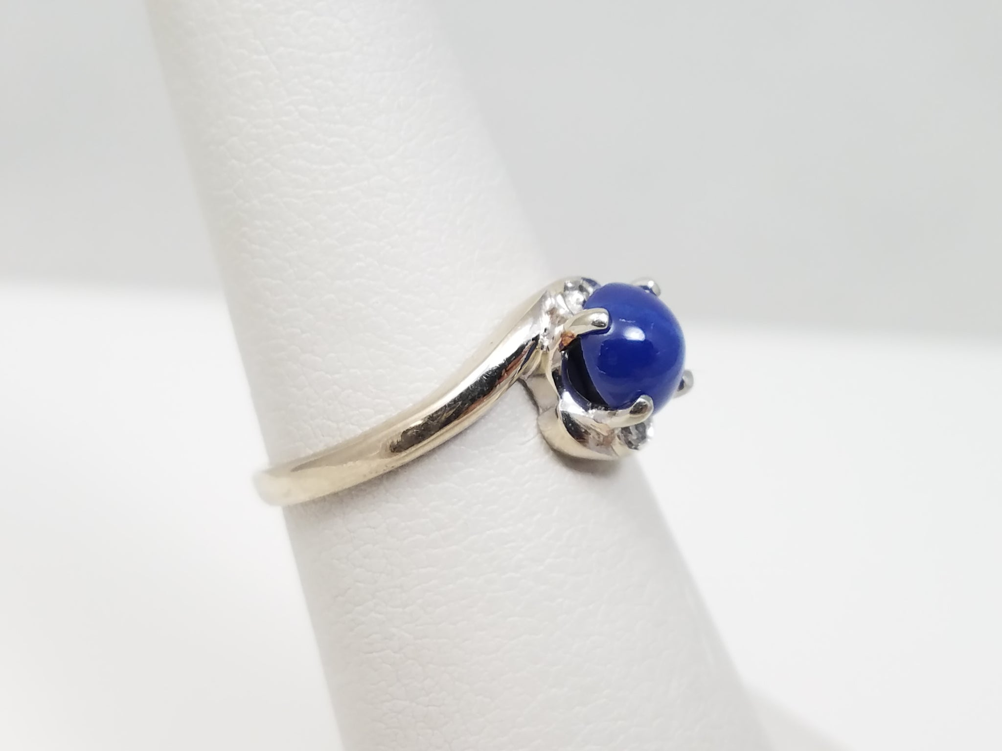 Vintage 14k White Gold Synthetic Star Sapphire Natural Diamond Ring