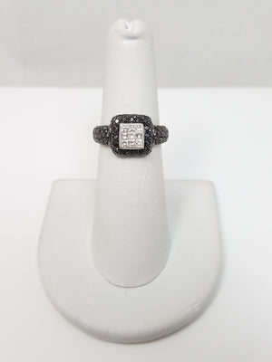 18k White Gold Natural Black & White Diamond Ring Band