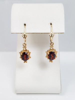 Graceful Natural Garnet 14k Yellow Gold Dangle Earrings