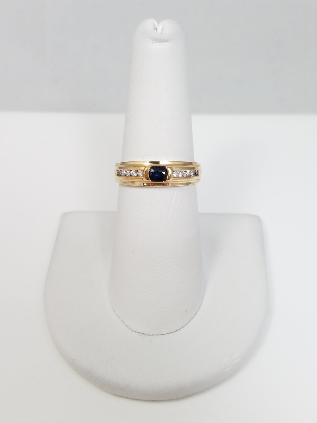 Splendid 10k Yellow Gold Natural Sapphire & Natural Diamond Ring Band