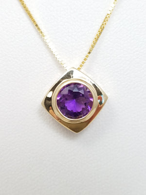 Vibrant 14k Yellow Gold Natural Amethyst Pendant Necklace