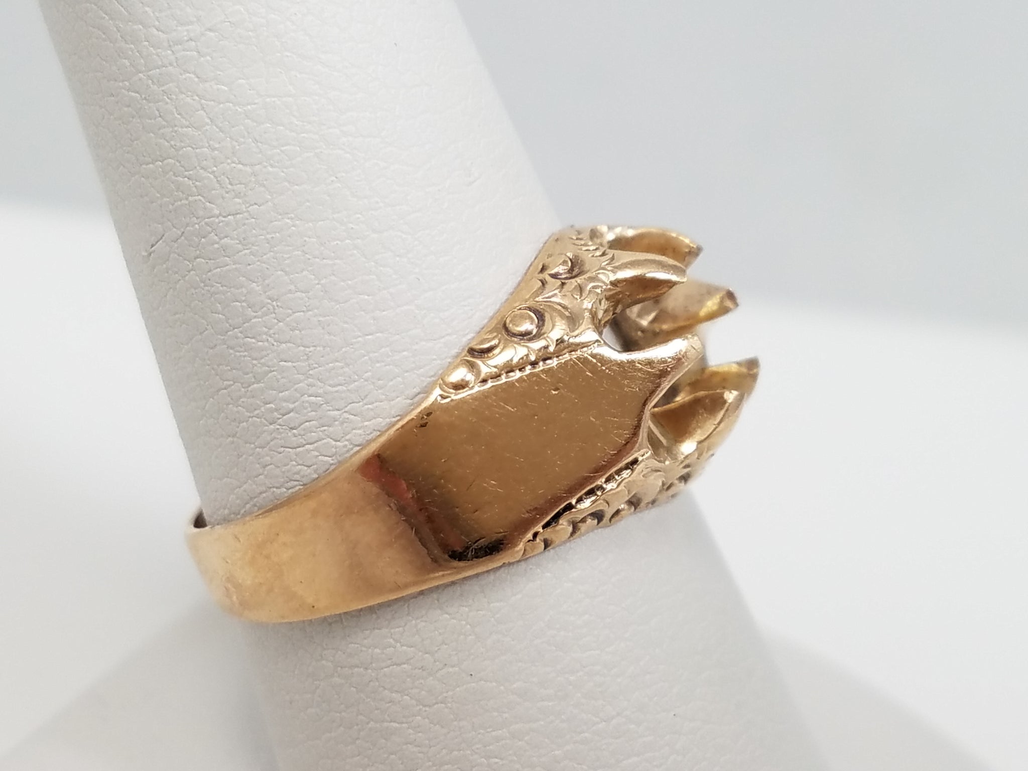 Classic 7k Yellow Gold Victorian Ring Mount