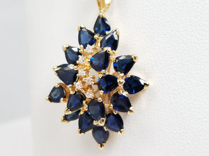 Glamorous 14k Yellow Gold Natural Sapphire Diamond Cluster Pendant