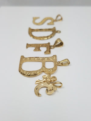 Five Assorted 10k Yellow Gold Initial Lot