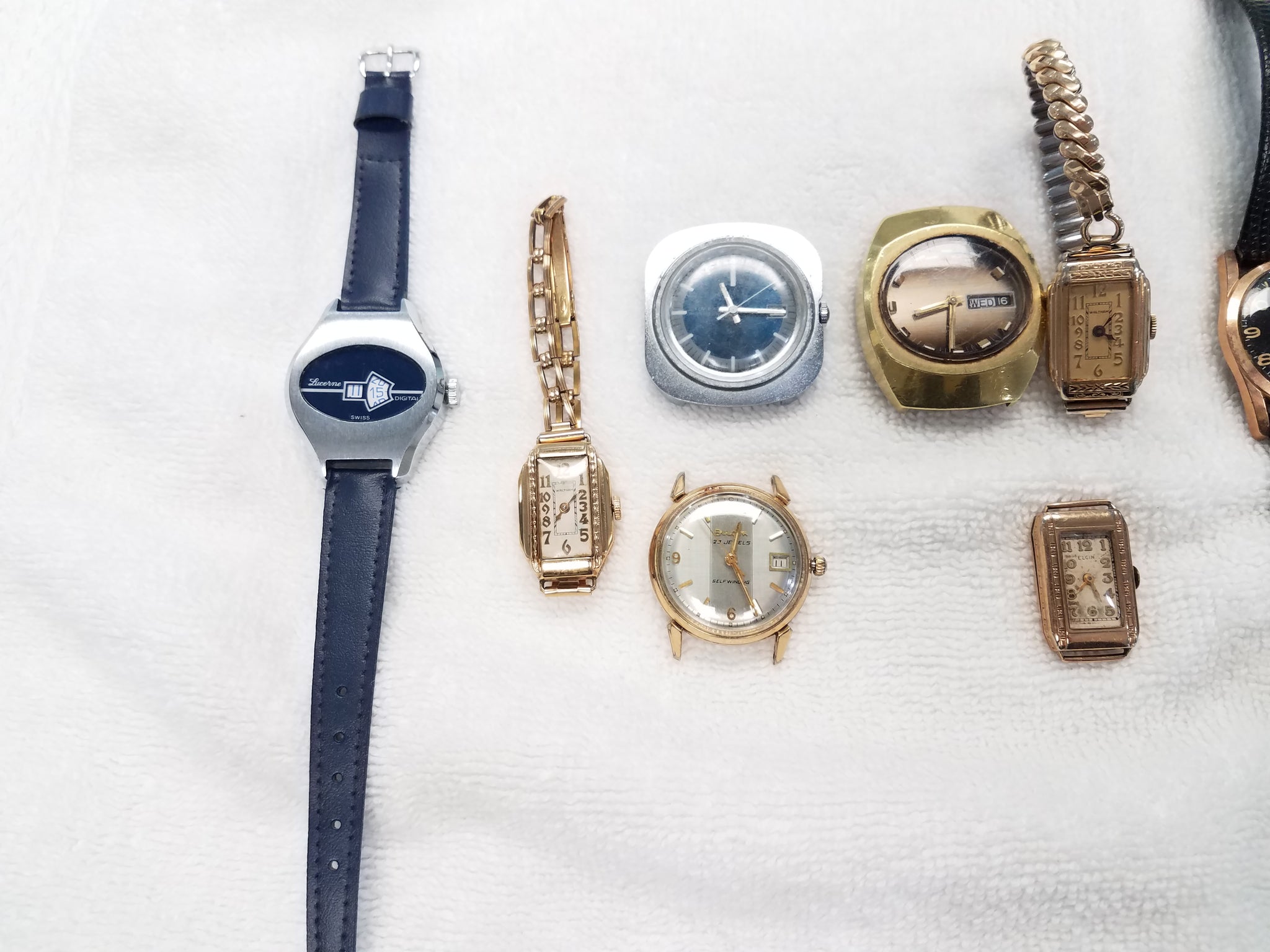 Thirteen Vintage Watch Lot To Restore