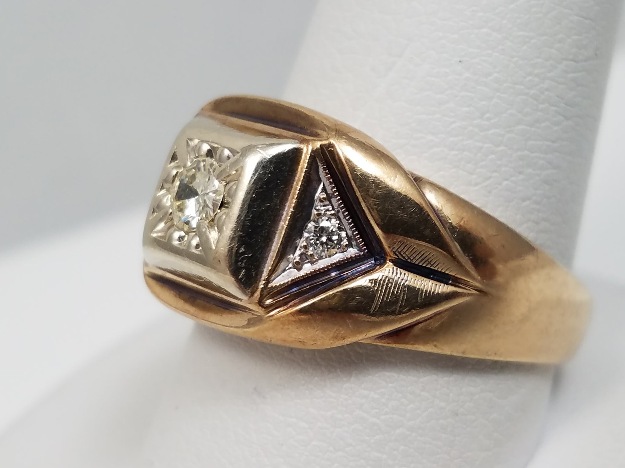 Vintage Men's 10k Yellow Gold Natural Diamond Ring