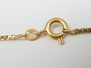 Solid Box Link 21.75" Necklace in 18k Yellow Gold