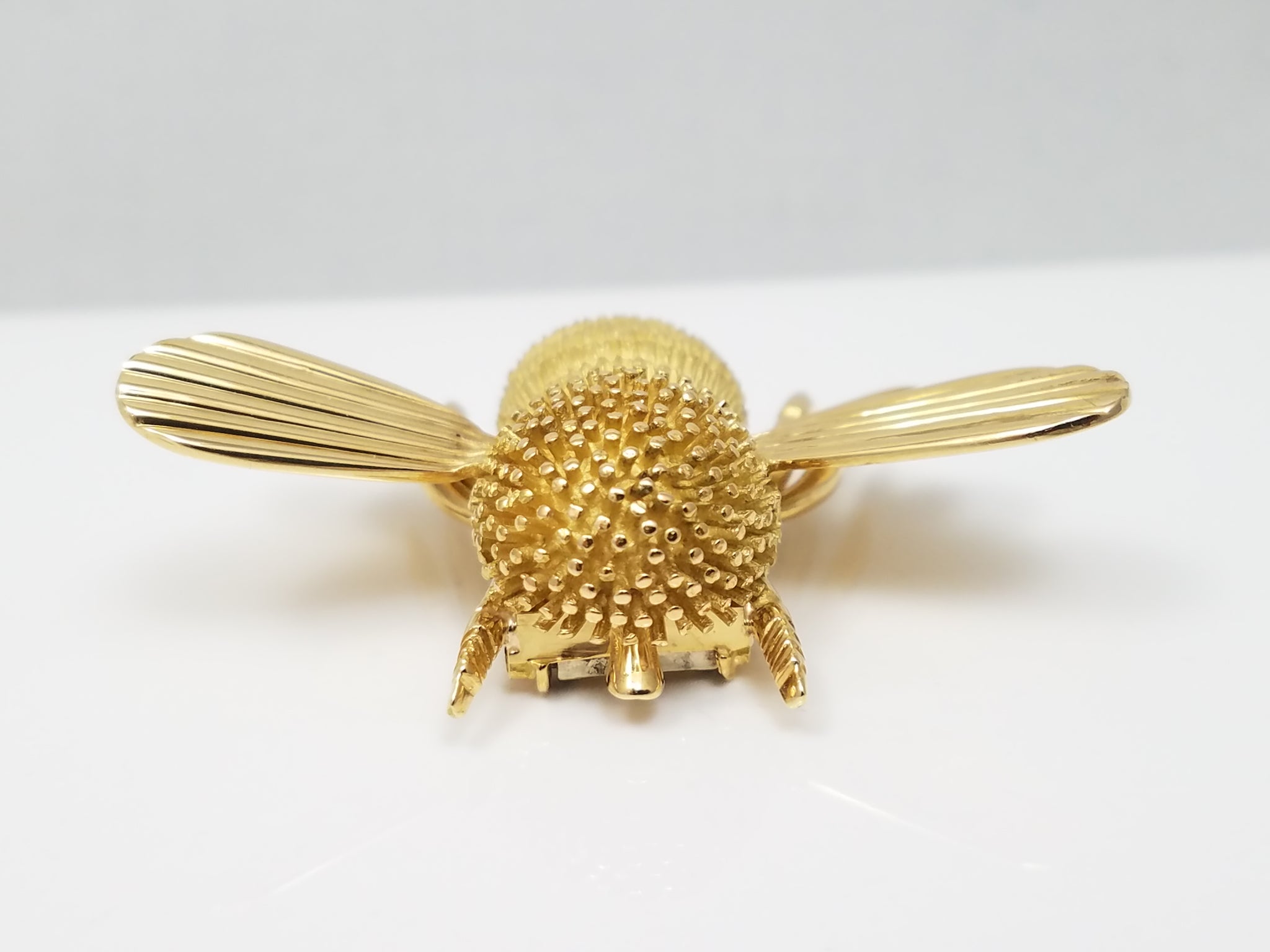 Large 18k Yellow Gold Turo Bumble Bee Brooch