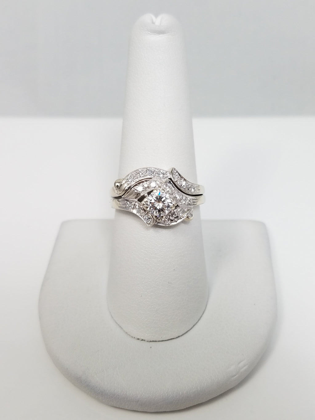 Elegant 1950's Vintage 14k White Gold Natural Diamond Engagement Ring Set