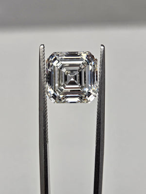 IGI Certified 4.51ct Lab Grown Square Emerald Cut Diamond VVS2 - G