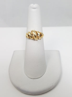 Sparkly 14k Yellow Gold Diamond Cut Ring Band