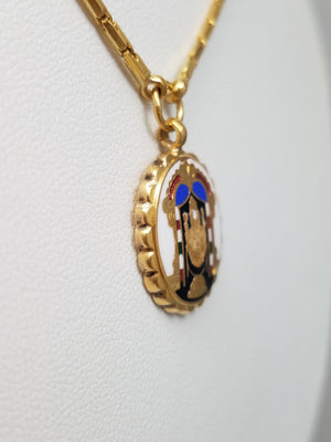 Divine 15" 20k Yellow Gold Enamel Pendant Necklace