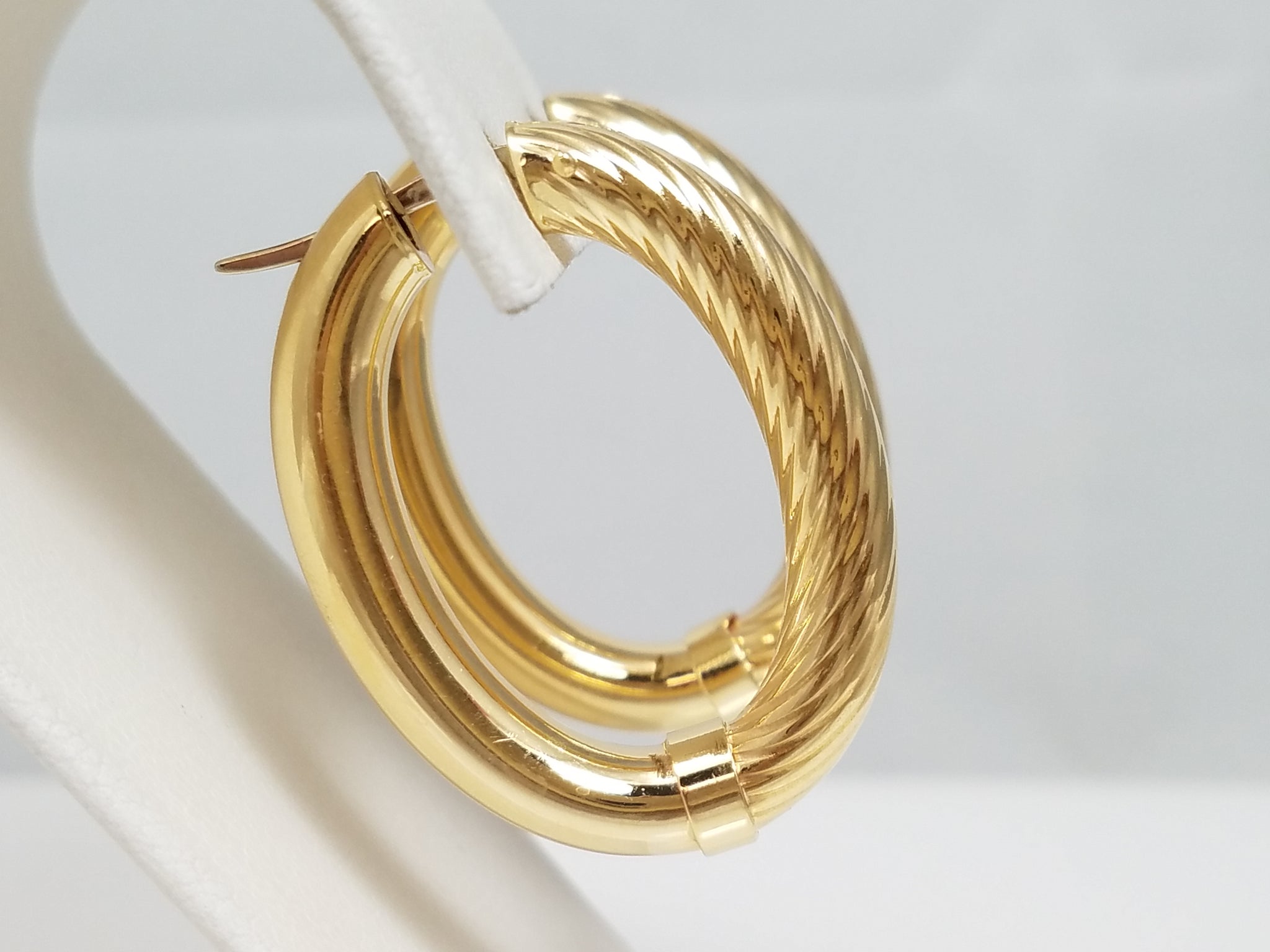 14k Yellow Gold Hollow Chunky Hoops