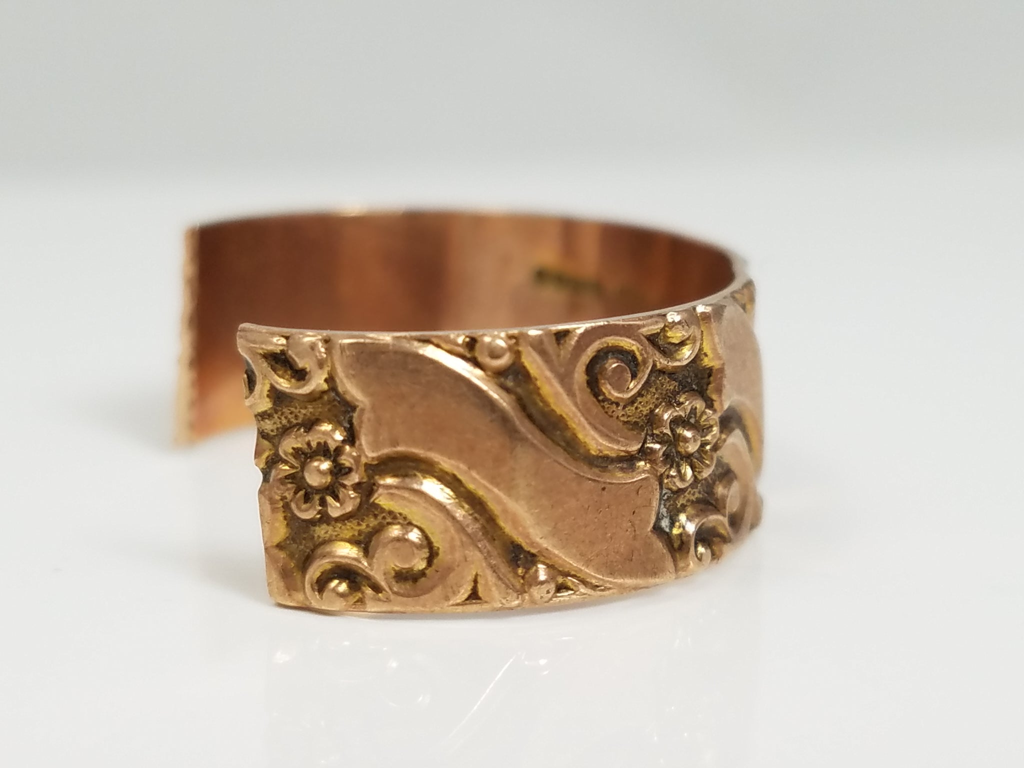 Victorian 7k Gold Ring